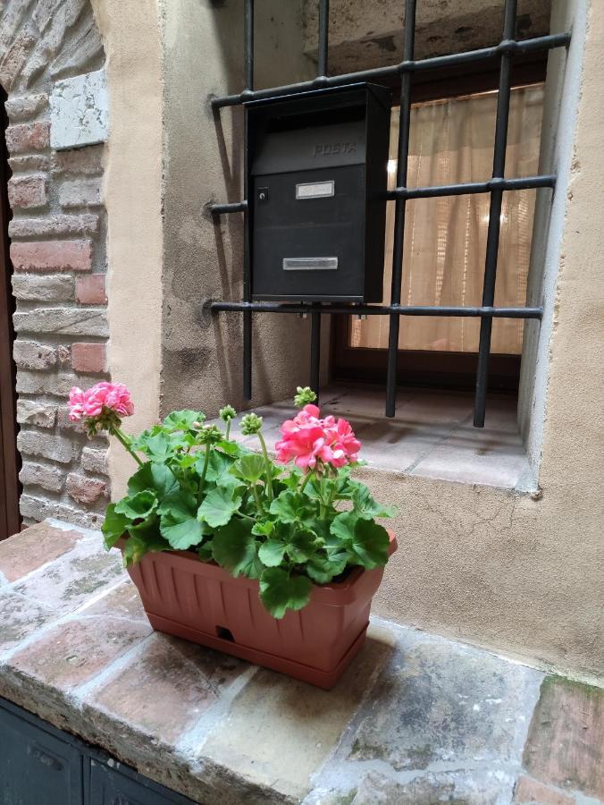 Apartamento Loft Gioia Perugia Exterior foto